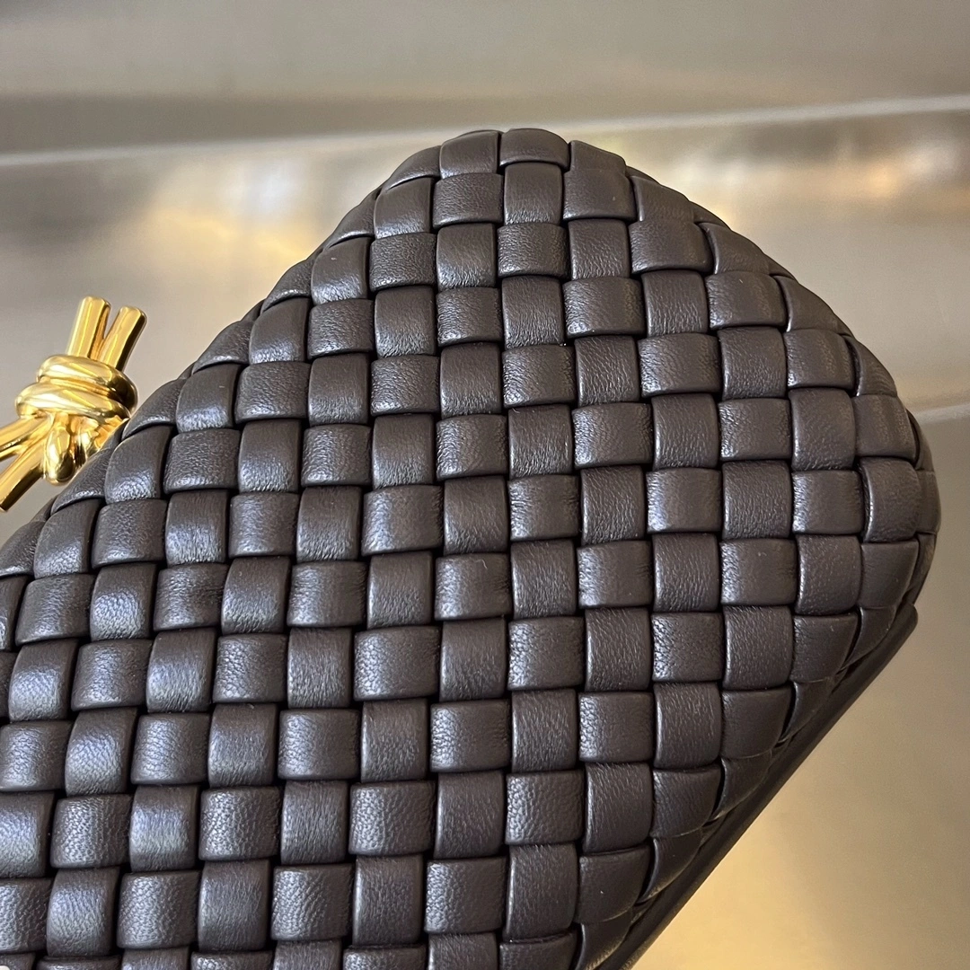 MOMO-- V595t1 717622V01D12019 high quality version sheepskin item:E-B134B2510