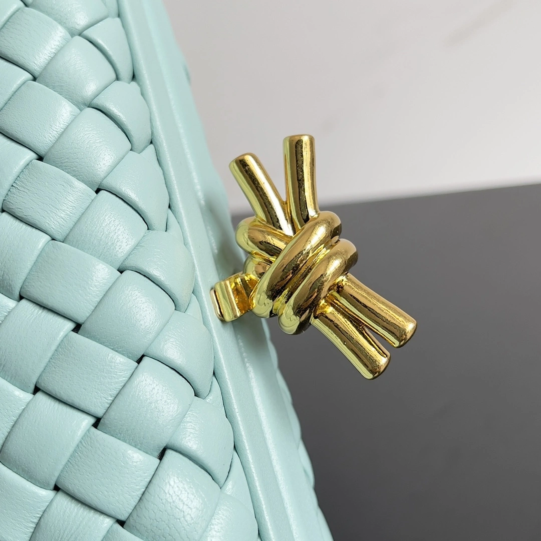 MOMO-- V595t1 717622V01D13928 high quality version Knot item:E-B100B2641
