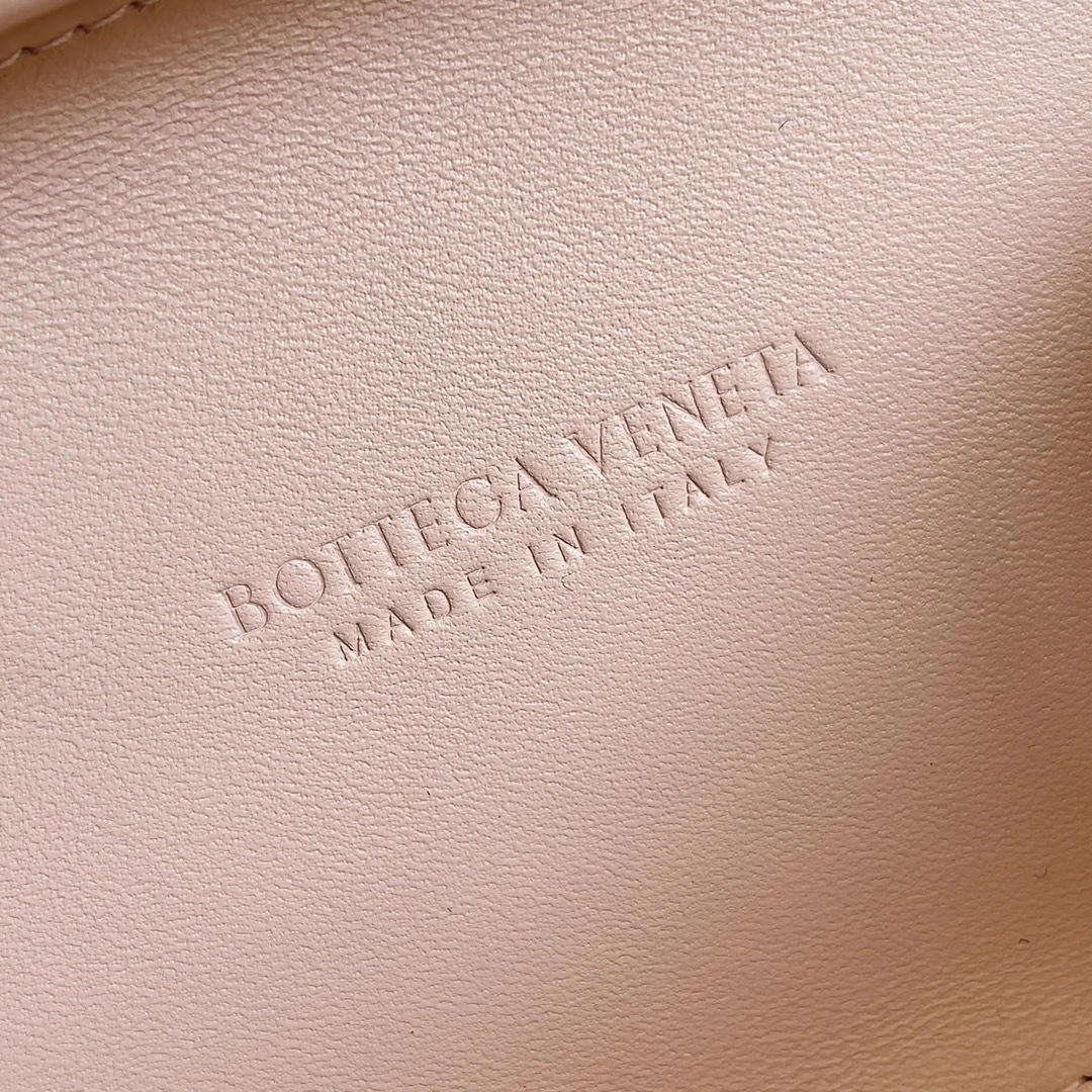 MOMO-- V595t1 717622V01D17677 high quality version item:E-B100B2505