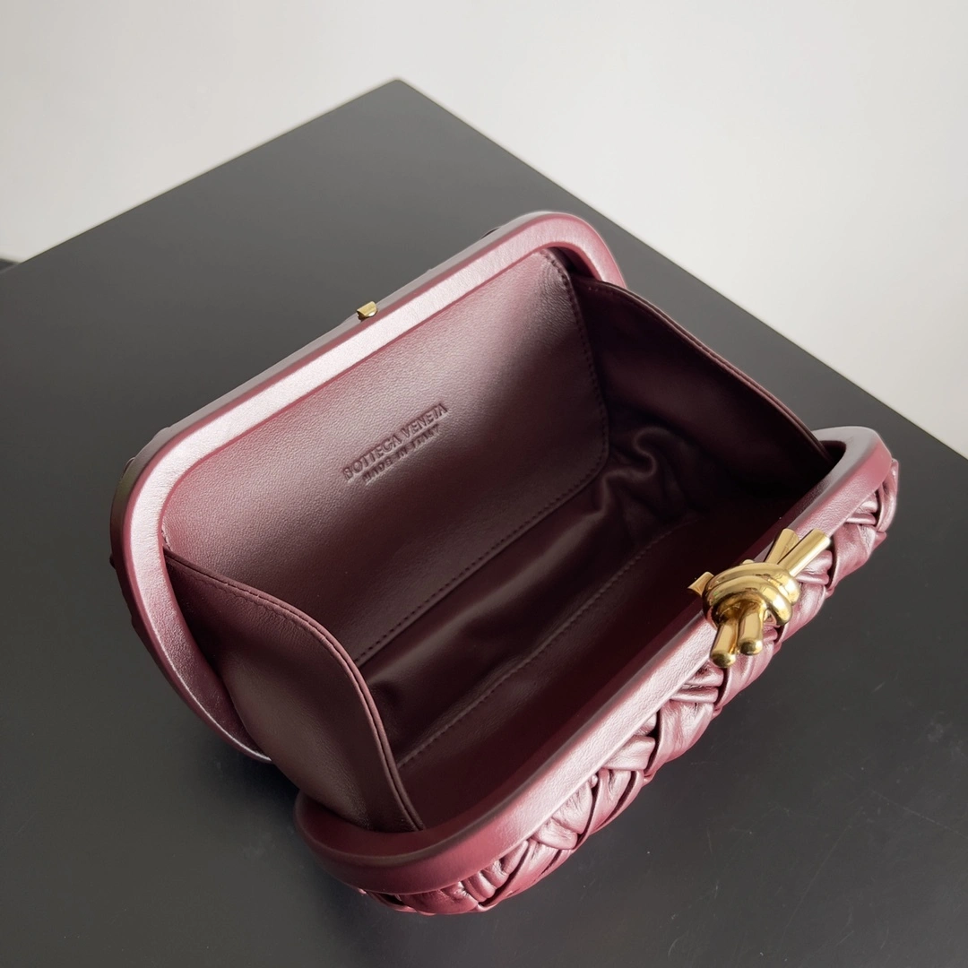 MOMO-- V595t1 717622V2H412250 high quality version item:E-B100B2506