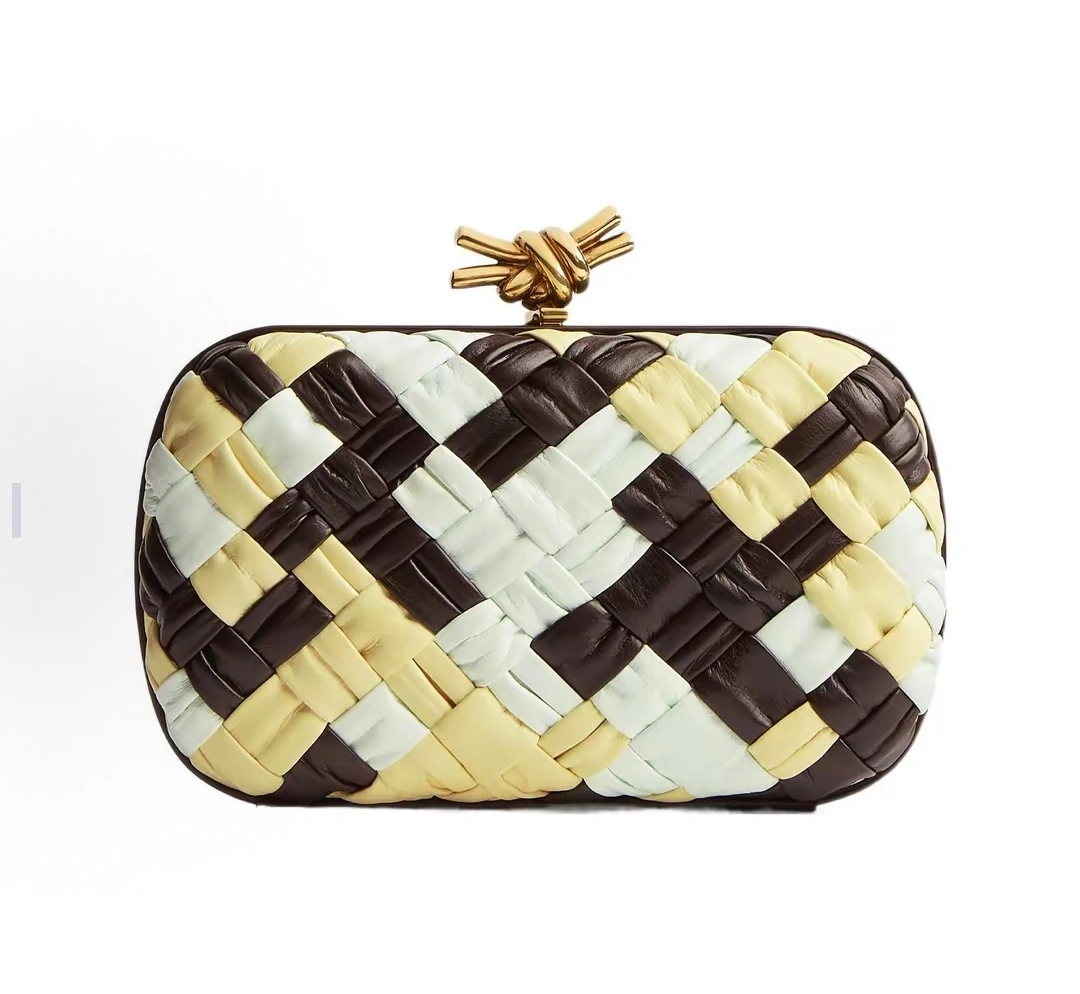 MOMO-- V595t1 717622V3AA12226 high quality version item:E-B100B2509