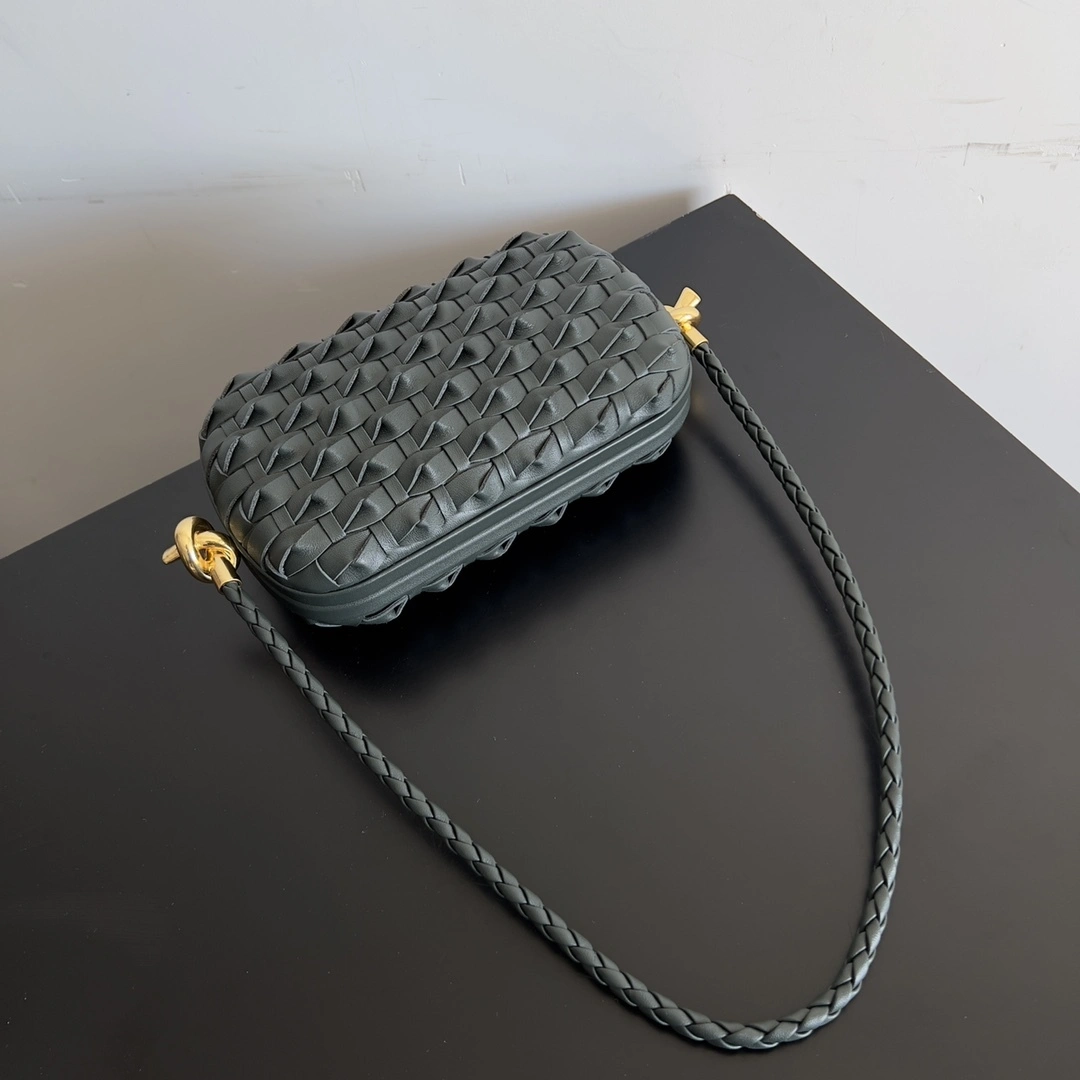 MOMO-- V595t1 717623V3AC13002 high quality version Knot item:E-B100C0828