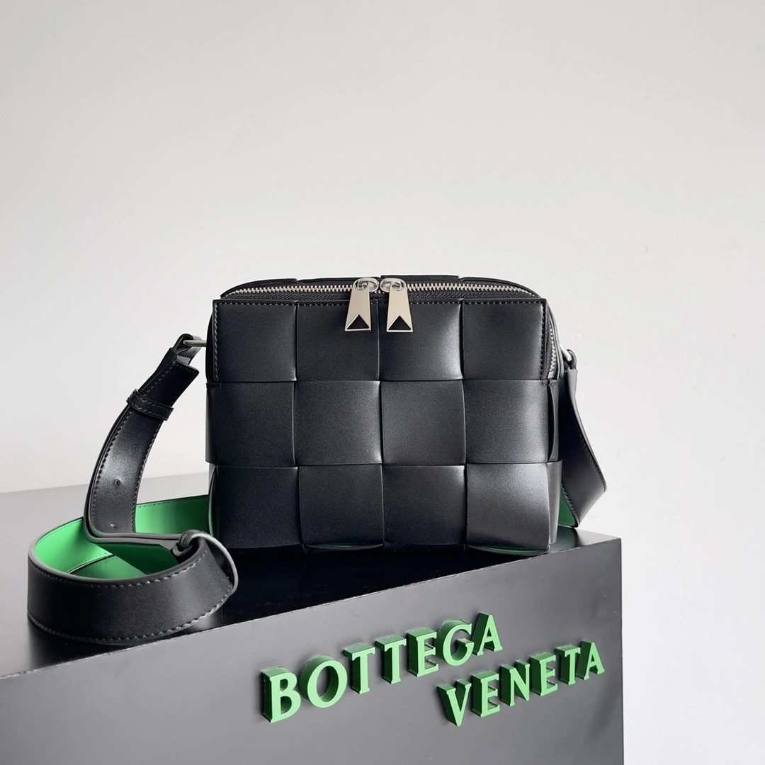 MOMO-- V595t1 730027V29E01091 high quality version Calfskin item:E-B000A0854
