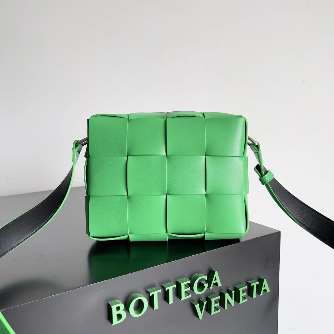 MOMO-- V595t1 730027V29E03813 high quality version Calfskin item:E-B000A0851