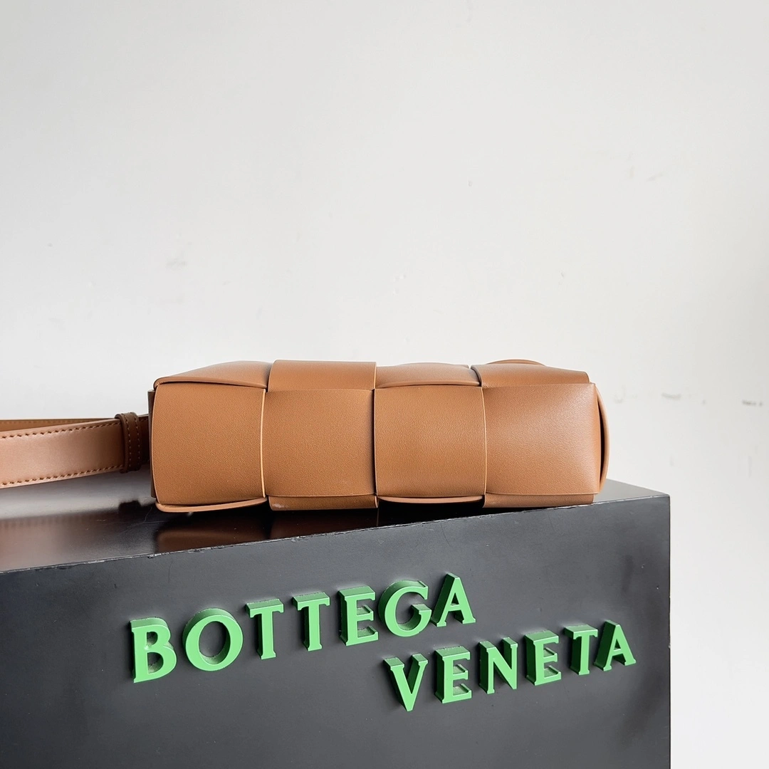 MOMO-- V595t1 730027VB1K02655 high quality version Calfskin item:E-B000A0860