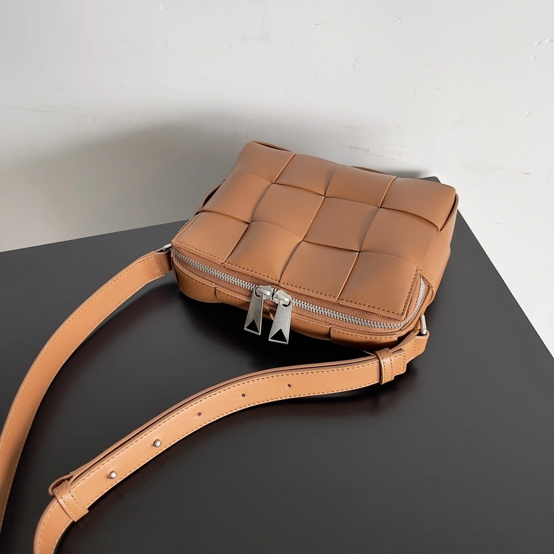 MOMO-- V595t1 730027VB1K02655 high quality version Calfskin item:E-B000A0860
