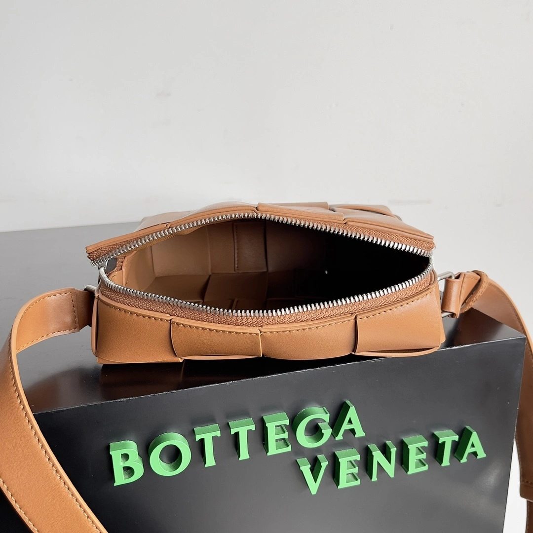 MOMO-- V595t1 730027VB1K02655 high quality version Calfskin item:E-B000A0860