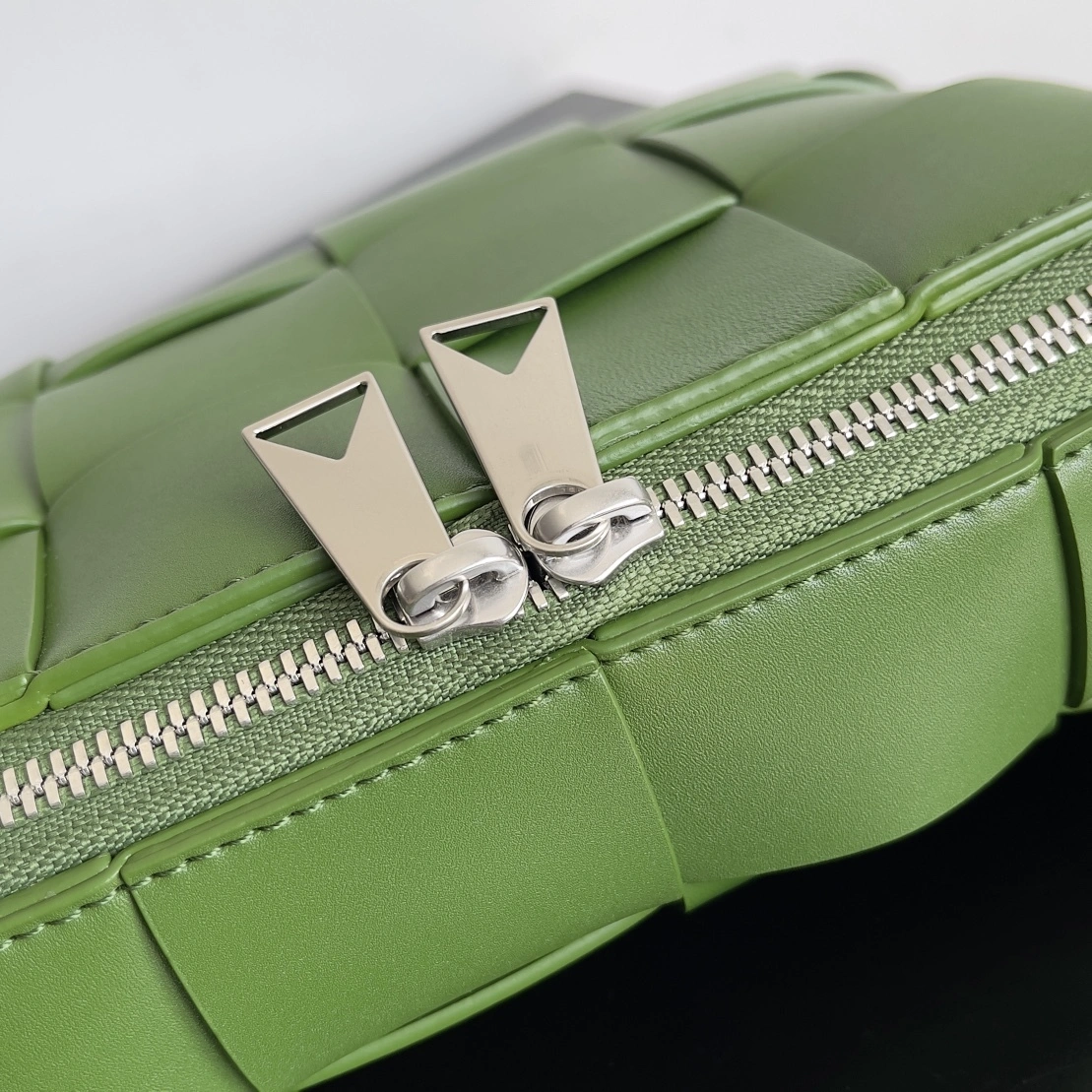 MOMO-- V595t1 730027VB1K03139 high quality version Calfskin item:E-B000A0858