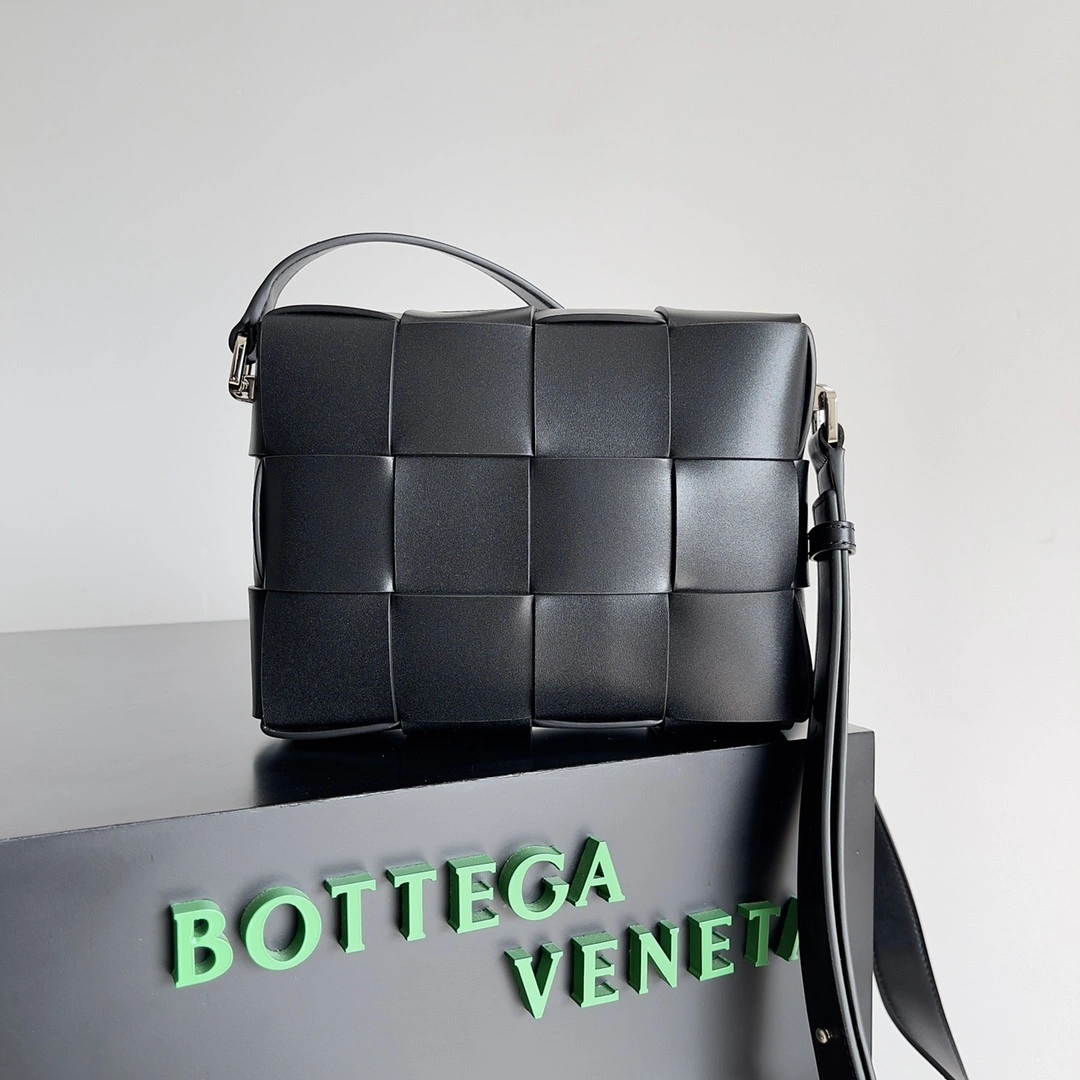 MOMO-- V595t1 730027VB1K08480 high quality version Calfskin item:E-B000A0859