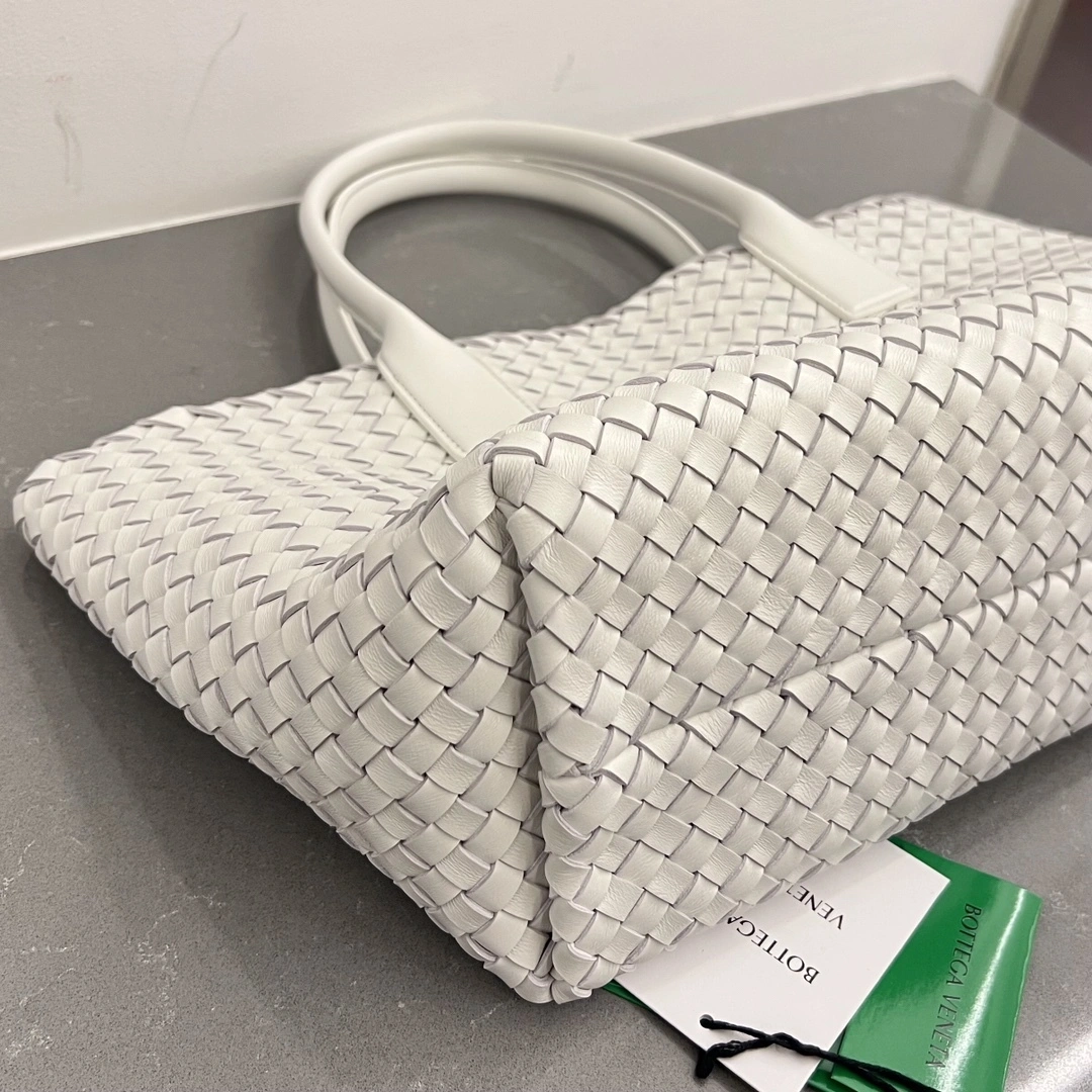MOMO-- V595t1 730297V1OW19009 high quality version Cabat item:E-B479B2304