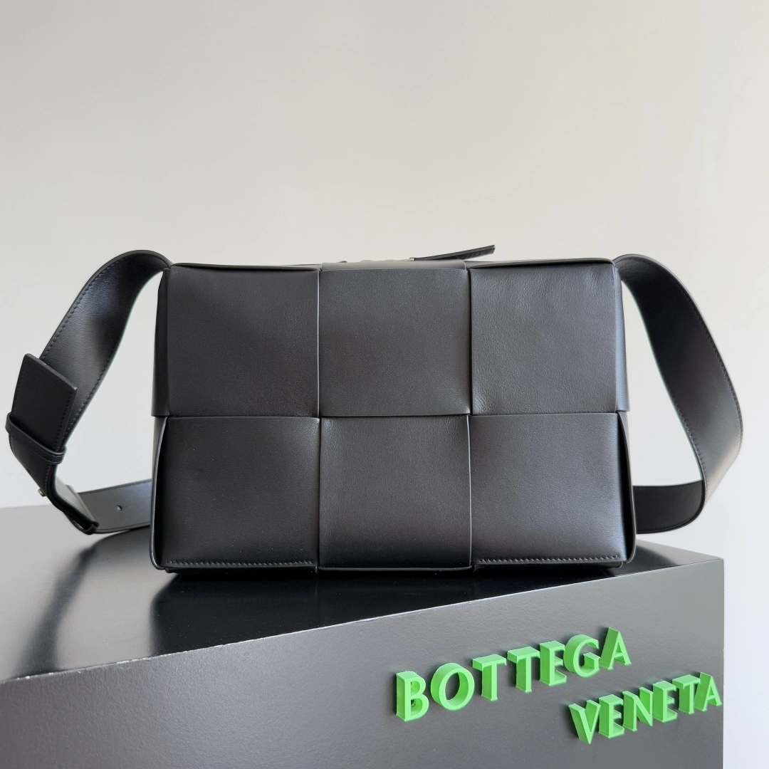 MOMO-- V595t1 731165V56A18803 high quality version item:E-B177I1015