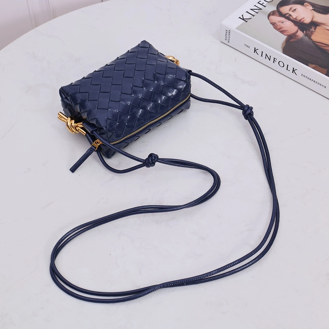 MOMO-- V595t1 736125V2GV18847 high quality version cowhide item:D-B000I1310