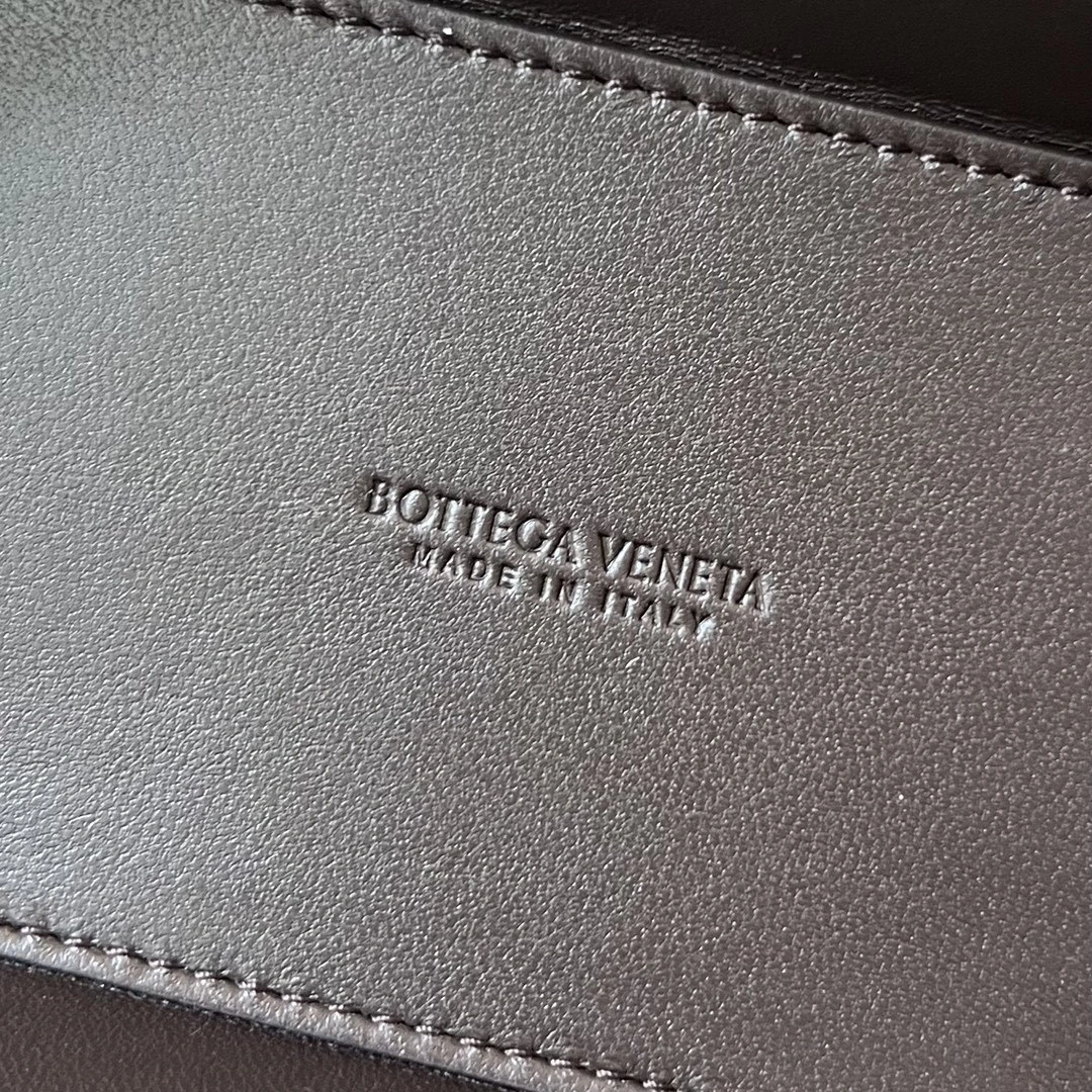 MOMO-- V595t1 743551VCPP32132 sheepskin item:D-B063G2065