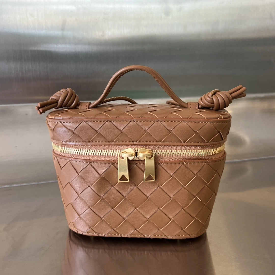 MOMO-- V595t1 743551VCPP32650 sheepskin item:D-B063G2063