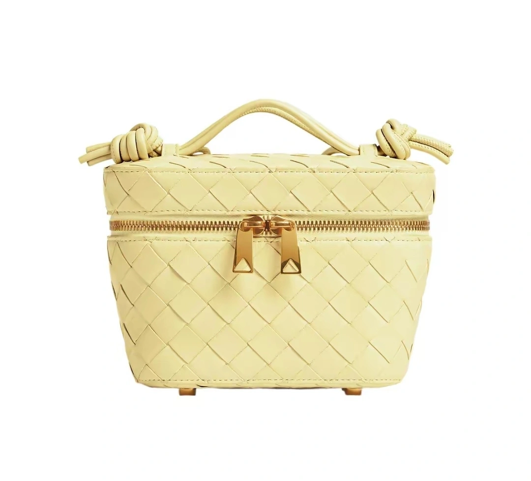MOMO-- V595t1 743551VCPP37417 sheepskin item:D-B063G2064