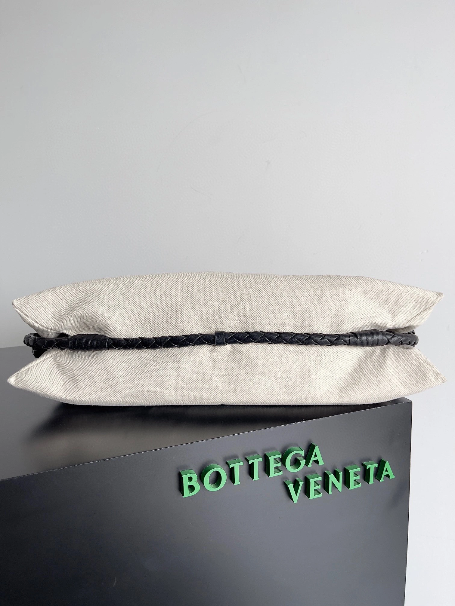 MOMO-- V595t1 743625VMAX69222 high quality version item:E-B202A0832