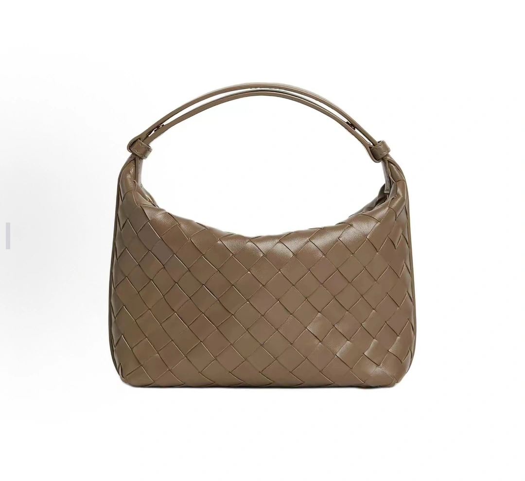 MOMO-- V595t1 754443V3IV12355 high quality version sheepskin item:E-B100C0813