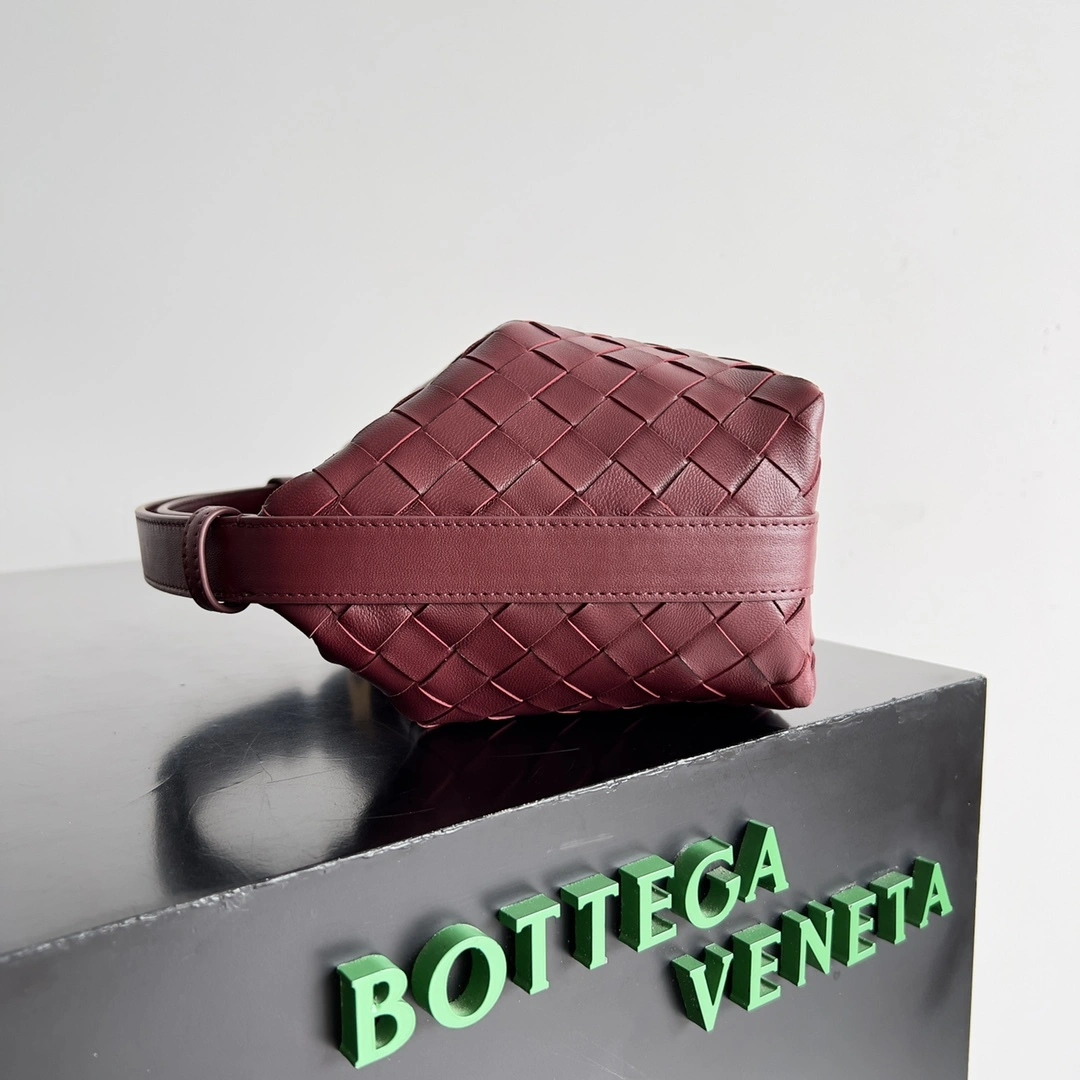 MOMO-- V595t1 754443V3IV16414 high quality version sheepskin item:E-B100B2542