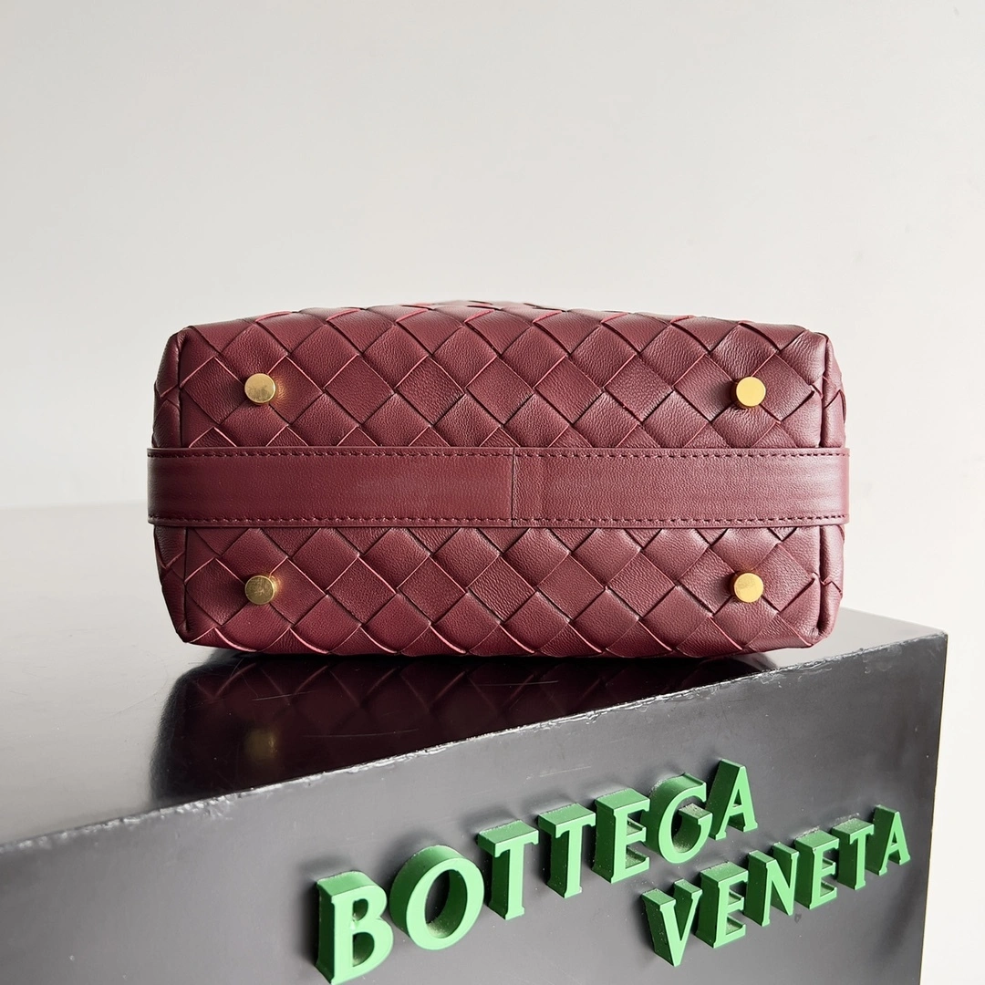 MOMO-- V595t1 754443V3IV16414 high quality version sheepskin item:E-B100B2542