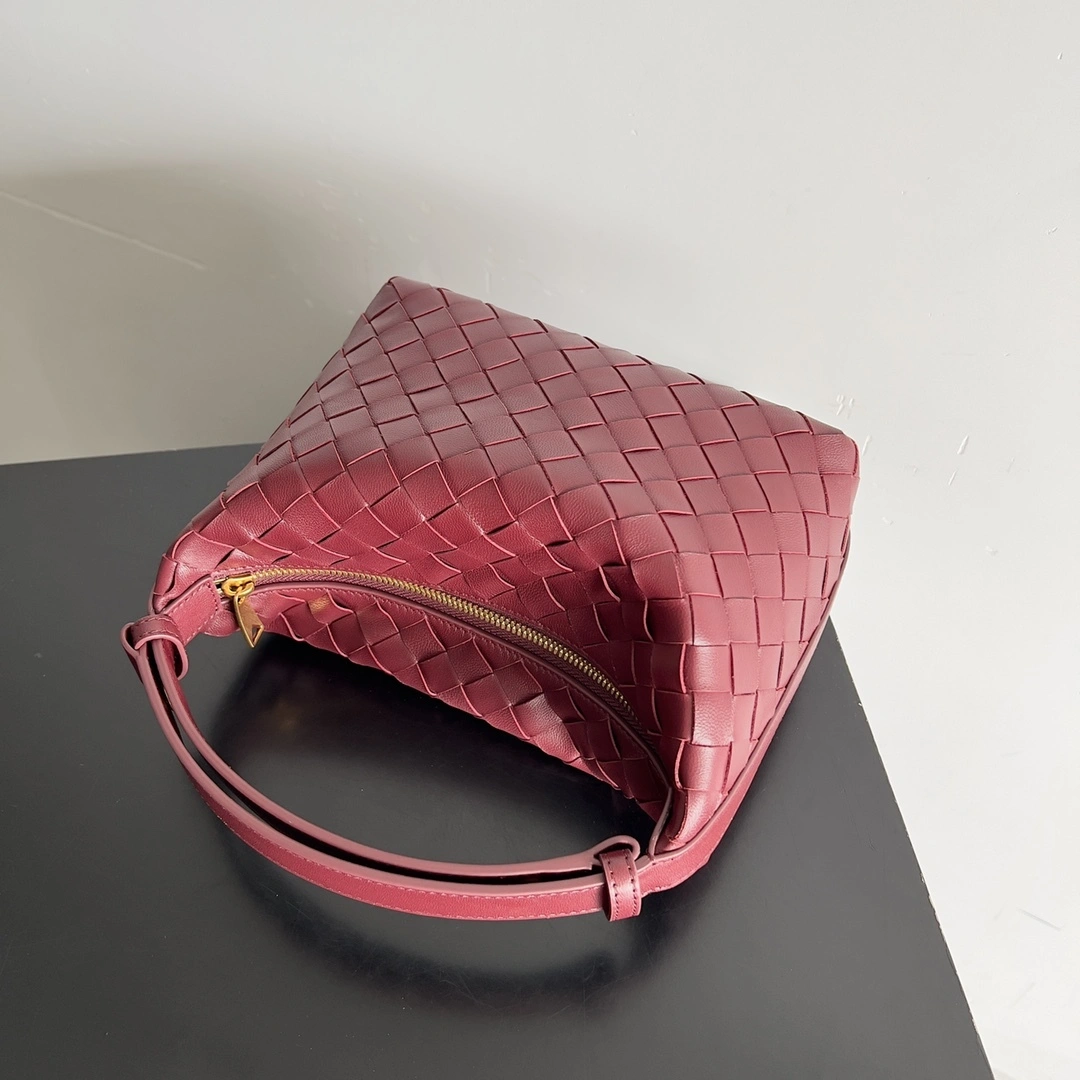 MOMO-- V595t1 754443V3IV16414 high quality version sheepskin item:E-B100B2542