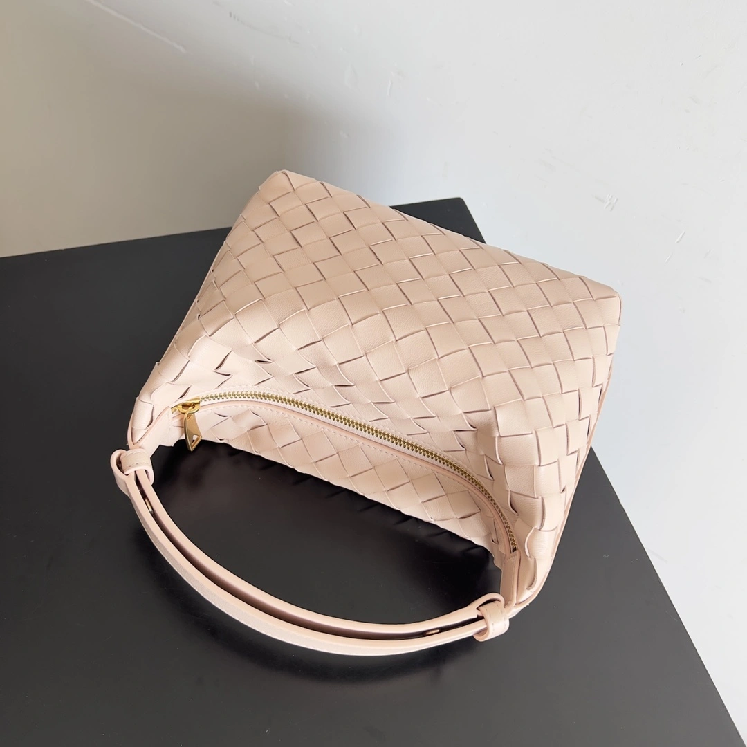 MOMO-- V595t1 754443V3IV16917 high quality version sheepskin item:E-B100B2539