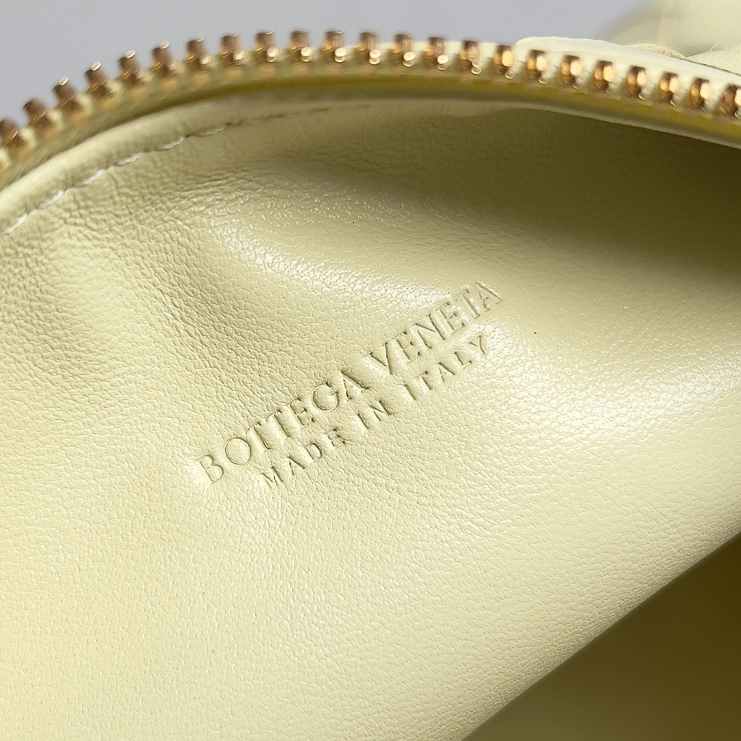 MOMO-- V595t1 754443V3IV17117 high quality version sheepskin item:E-B100B2545