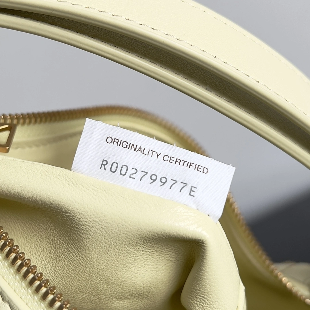 MOMO-- V595t1 754443V3IV17117 high quality version sheepskin item:E-B100B2545
