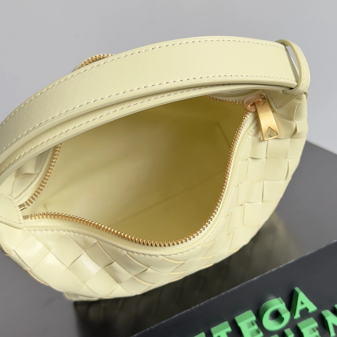 MOMO-- V595t1 754443V3IV17117 high quality version sheepskin item:E-B100B2545