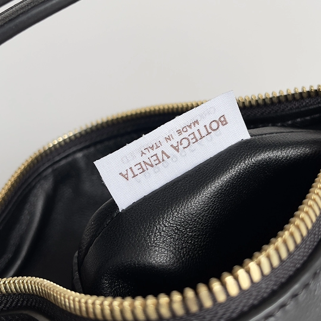 MOMO-- V595t1 754443V3IV18425 high quality version sheepskin item:E-B100B2544