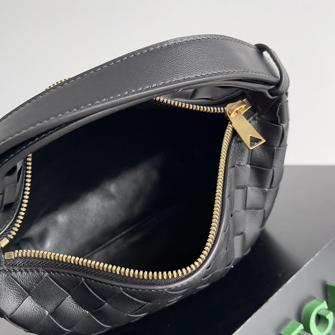 MOMO-- V595t1 754443V3IV18425 high quality version sheepskin item:E-B100B2544