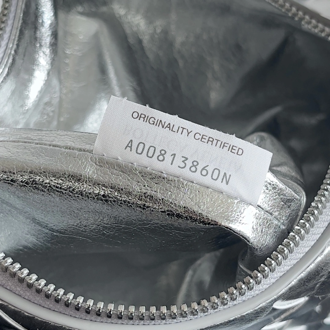MOMO-- V595t1 754443V4P118101 high quality version Calfskin item:E-B100B2627