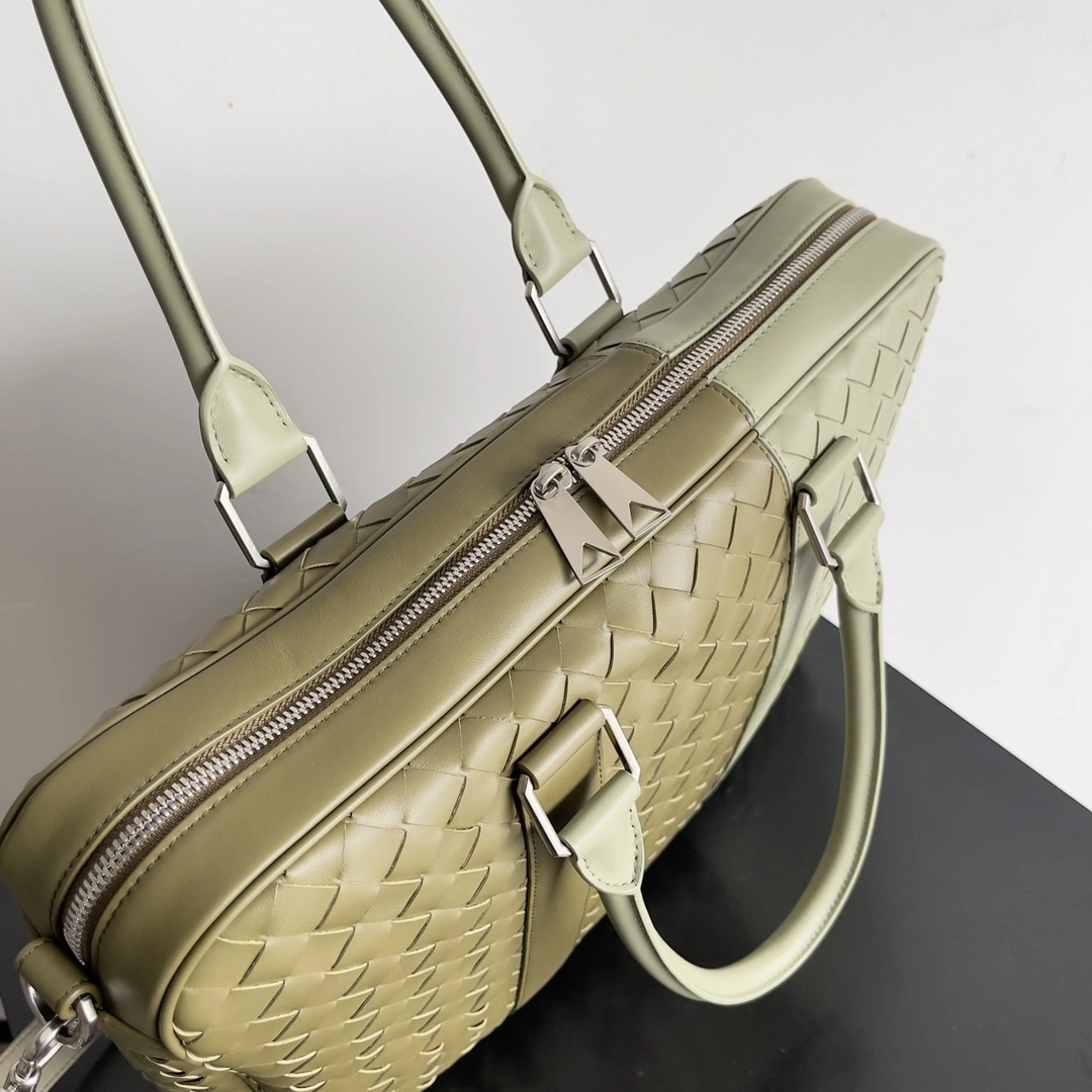 MOMO-- V595t1 755128V3AF12850 high quality version item:E-B063A0834