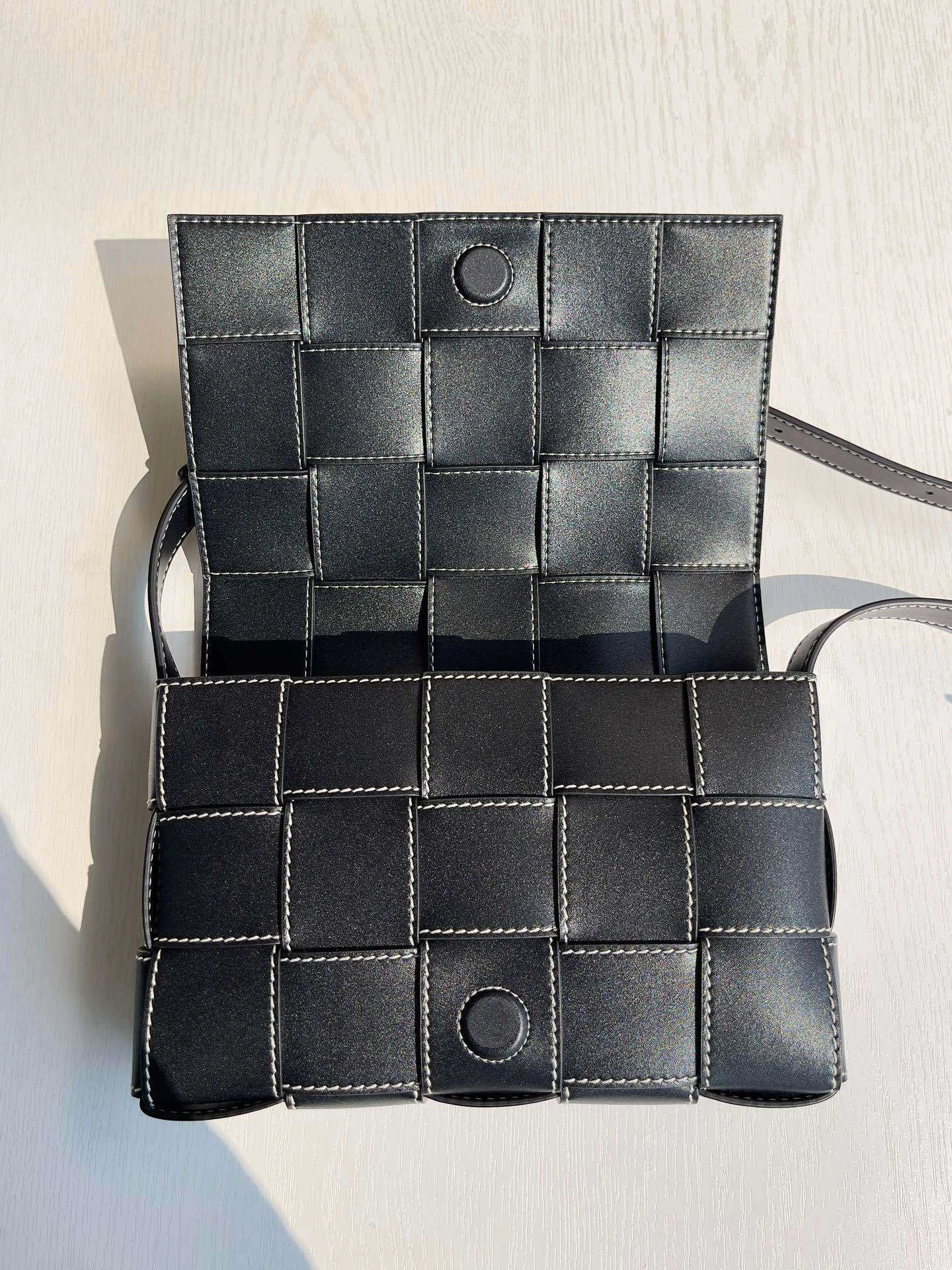 MOMO-- V595t1 758105V39K01148 high quality version item:E-B000A0836