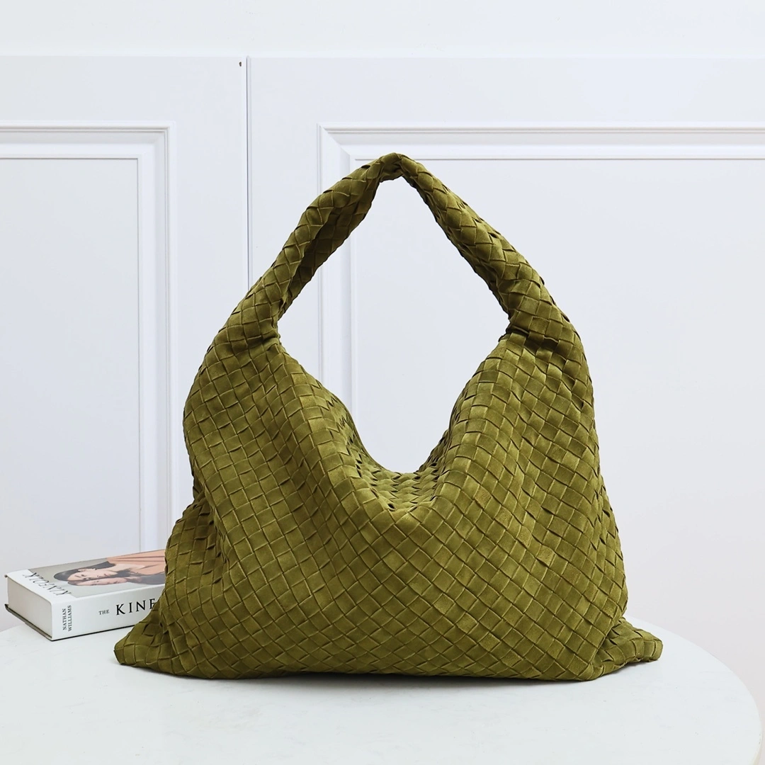 MOMO-- V595t1 763970V1QE33356 high quality version item:E-B000C0816