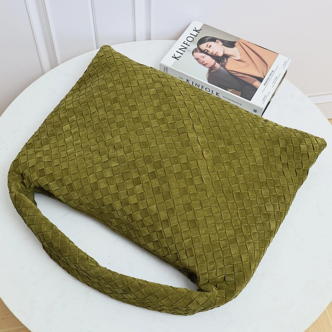 MOMO-- V595t1 763970V1QE33356 high quality version item:E-B000C0816