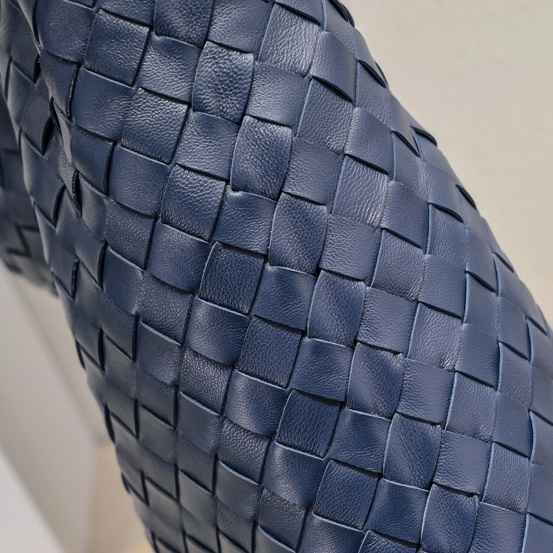 MOMO-- V595t1 763970V3IV18847 high quality version HOP cowhide item:E-B564A0944