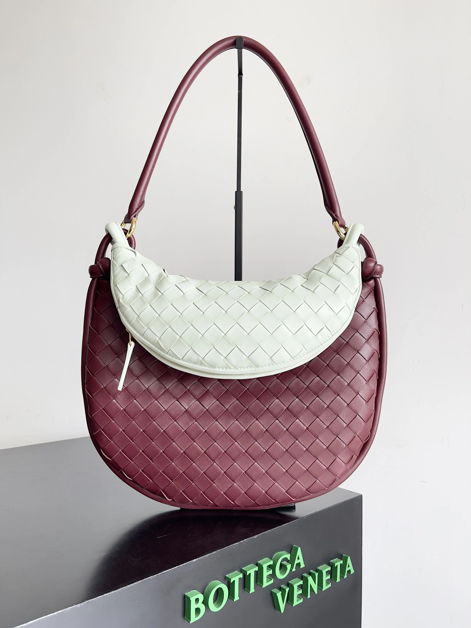 MOMO-- V595t1 764281V3S918975 high quality version GemeIIi item:E-B100B2613