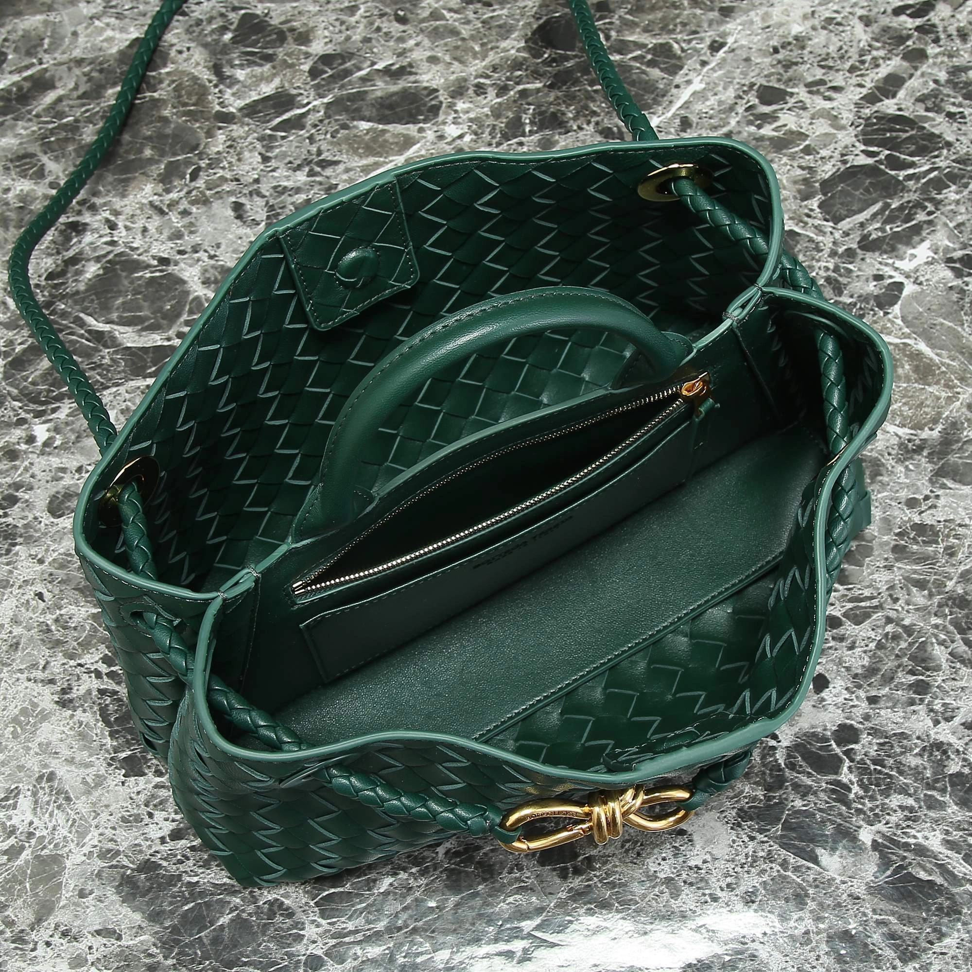 MOMO-- V595t1 766010VCPP13000 high quality version Andiamo item:E-B000C1139