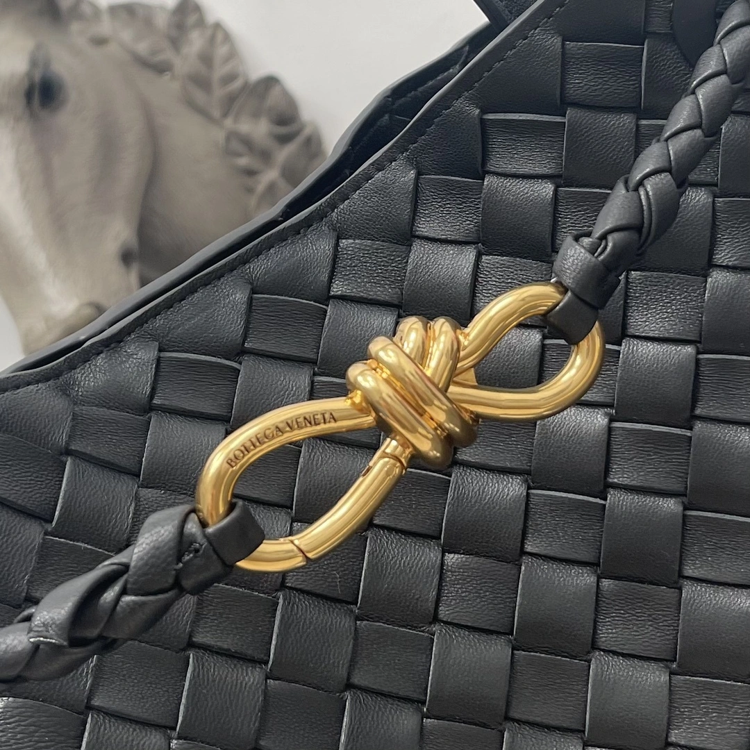 MOMO-- V595t1 766016VCPP11139 high quality version andiamo item:D-B000I0935