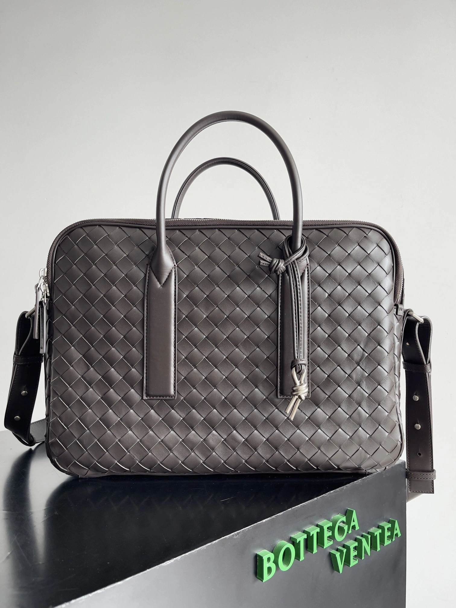 MOMO-- V595t1 766361V2HL12145 high quality version item:E-B063A0825