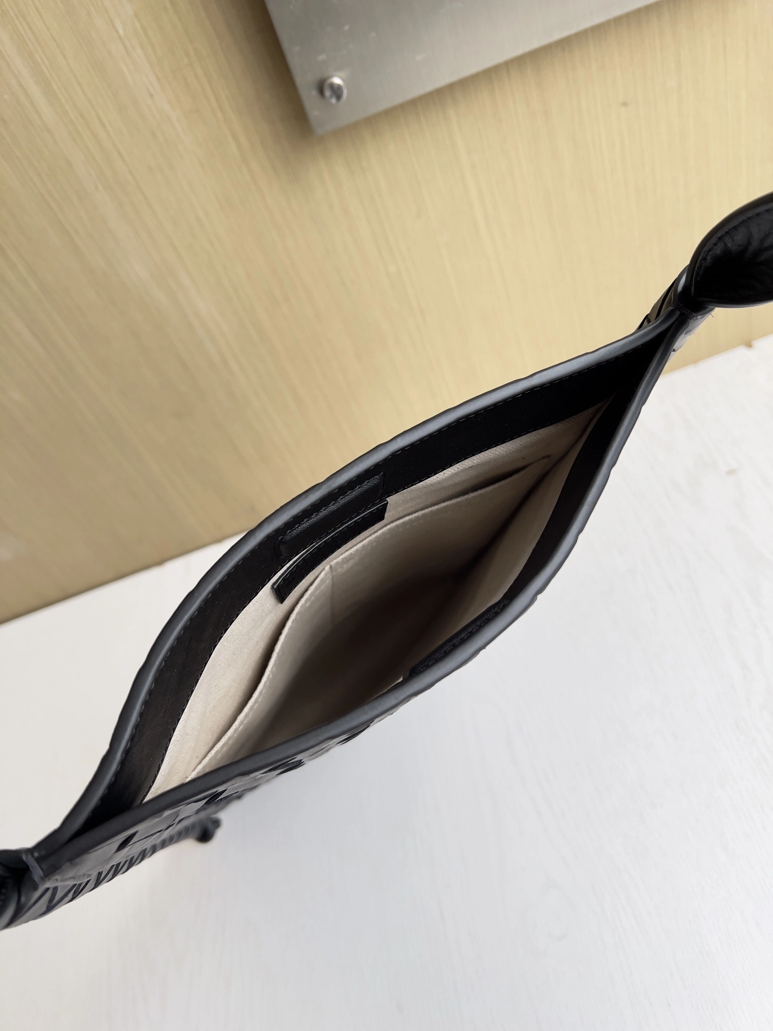 MOMO-- V595t1 776204V2HL18803 high quality version item:E-B000A0816
