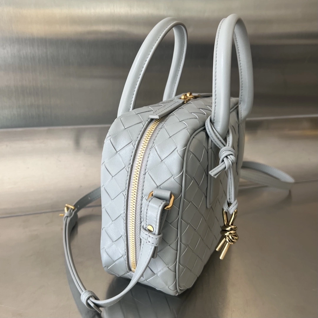 MOMO-- V595t1 776736VCPP11557 sheepskin item:D-B063G2234
