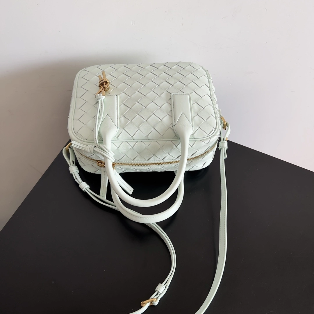 MOMO-- V595t1 776736VCPP11824 high quality version Get Away item:E-B100B2606