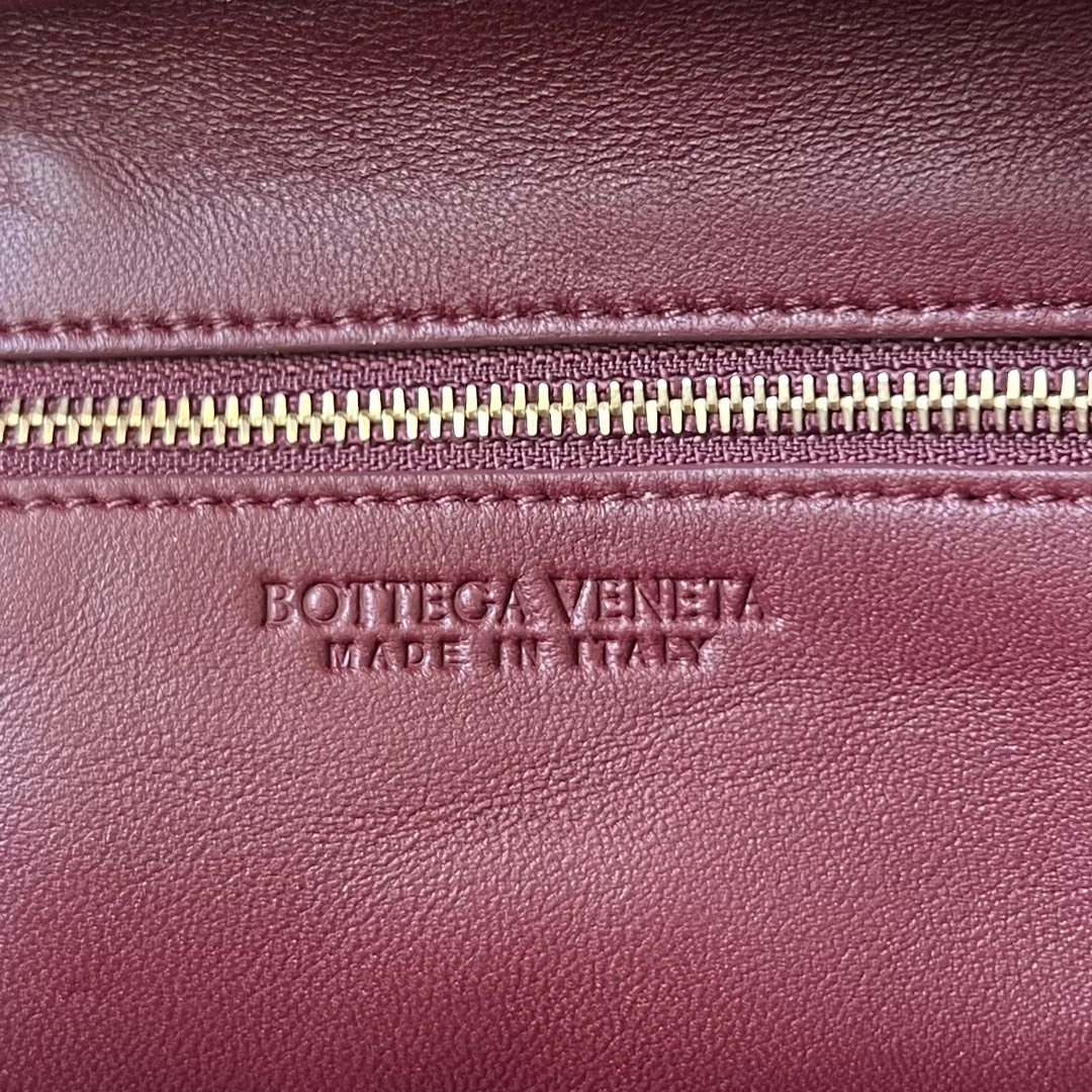 MOMO-- V595t1 776736VCPP12250 sheepskin item:D-B063G2061
