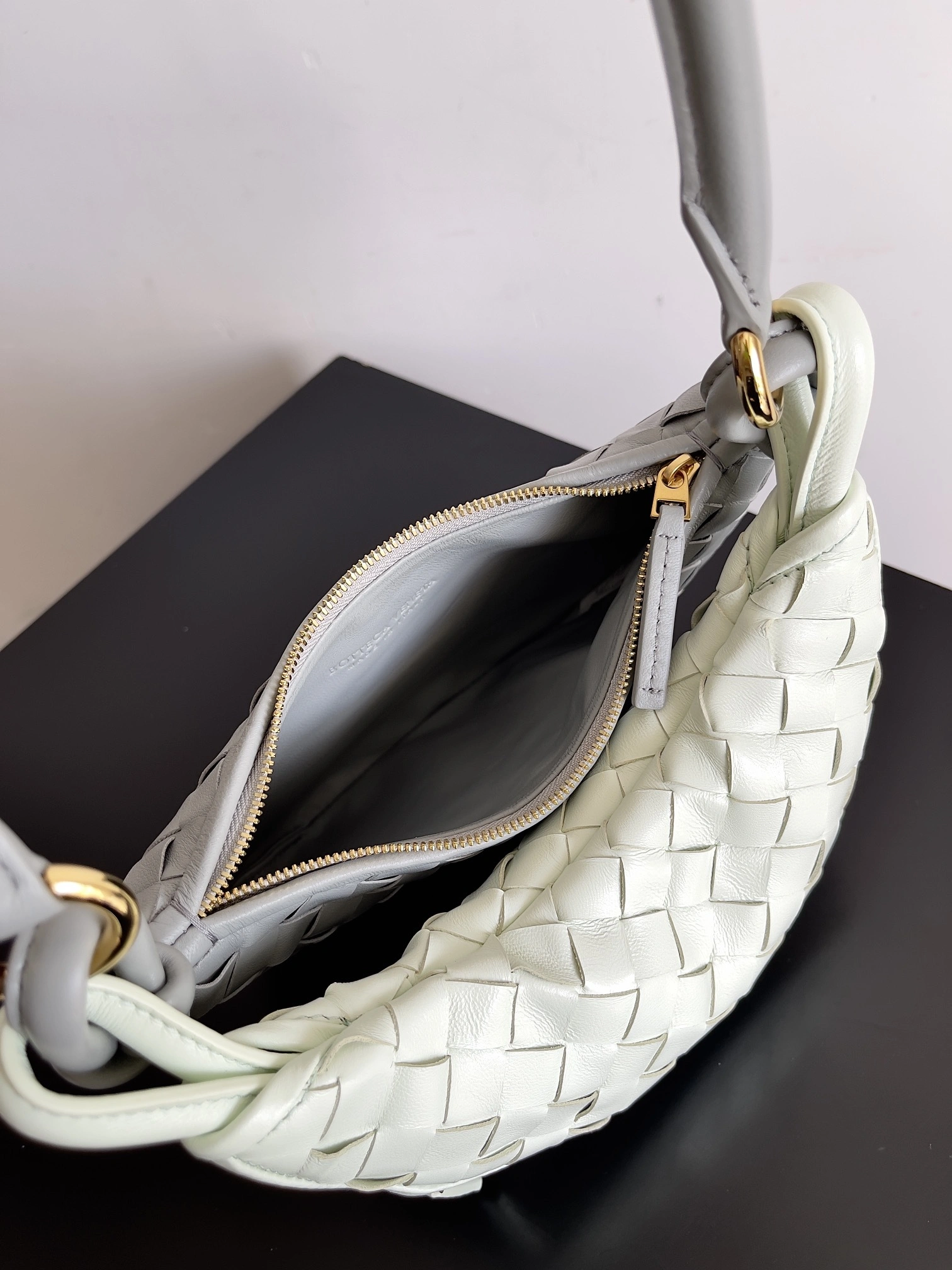 MOMO-- V595t1 776764V3S911547 high quality version GemeIIi item:E-B100B2614