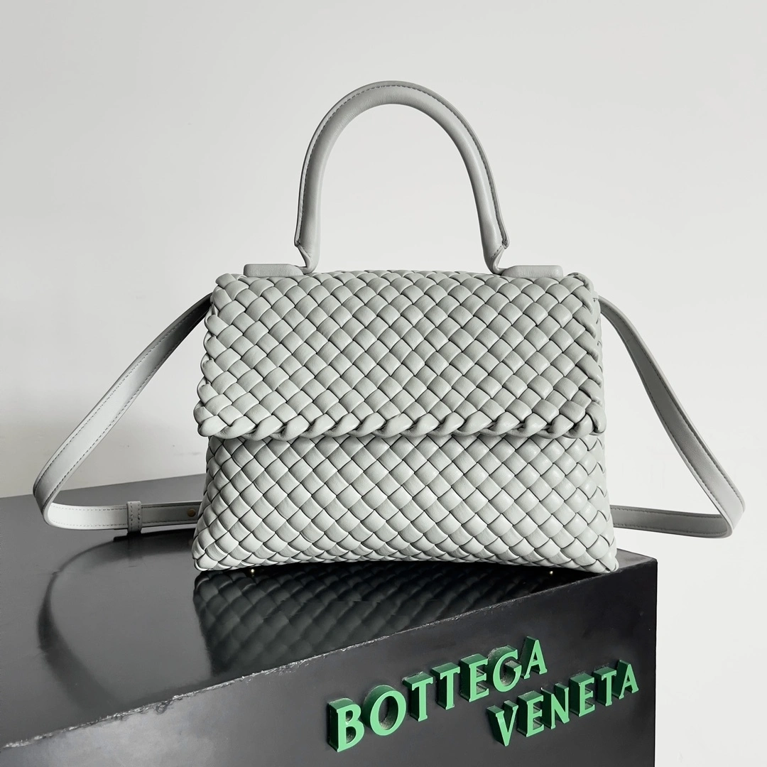 MOMO-- V595t1 776783V3RG11557 high quality version patti bag item:E-B100C1148
