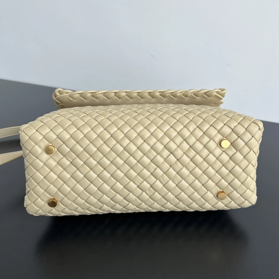MOMO-- V595t1 776783V3RG19277 high quality version item:E-B479C1150
