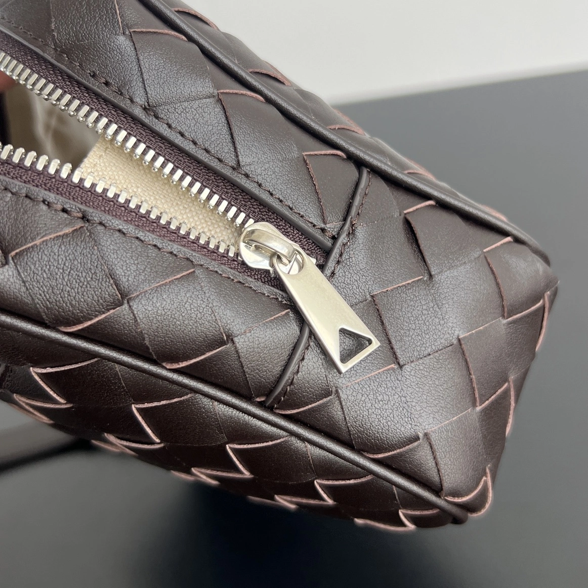&MOMO-- V595t1 777390V2HL12145 cowhide item:D-B063G2054