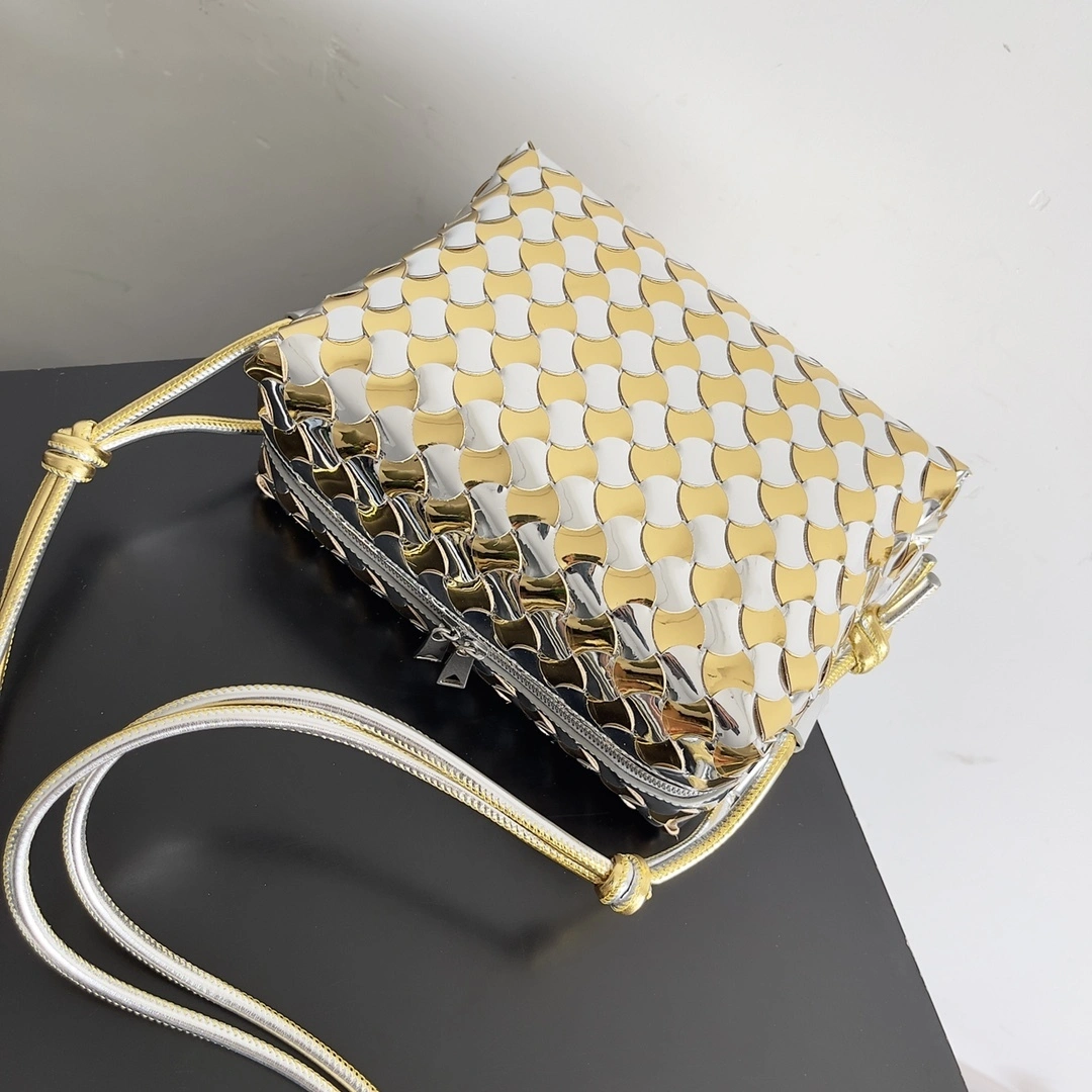 MOMO-- V595t1 777571V3SB28100 high quality version Loop item:E-B100B2531