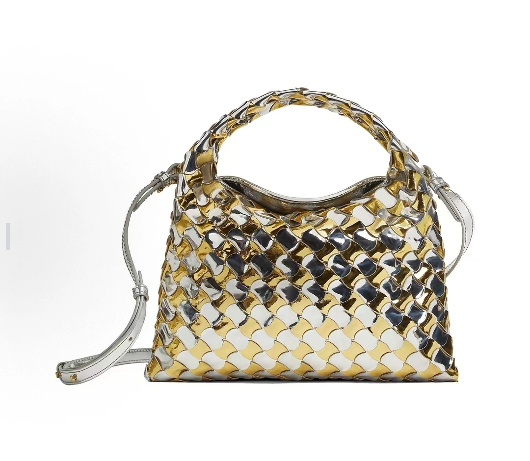 MOMO-- V595t1 777572V3X728105 high quality version Calfskin item:E-B100B2532